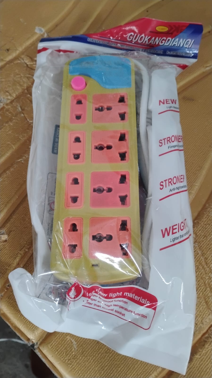 Multi Socket Extension Board (8 Socket / 1 Pc) Multi Socket Extension Board (8 Socket / 1 Pc)